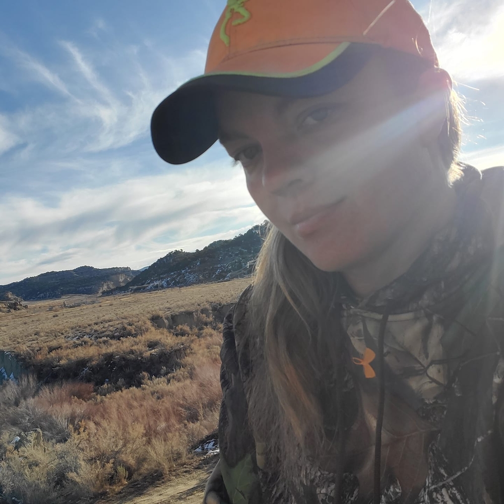 Meet your Posher, Holly